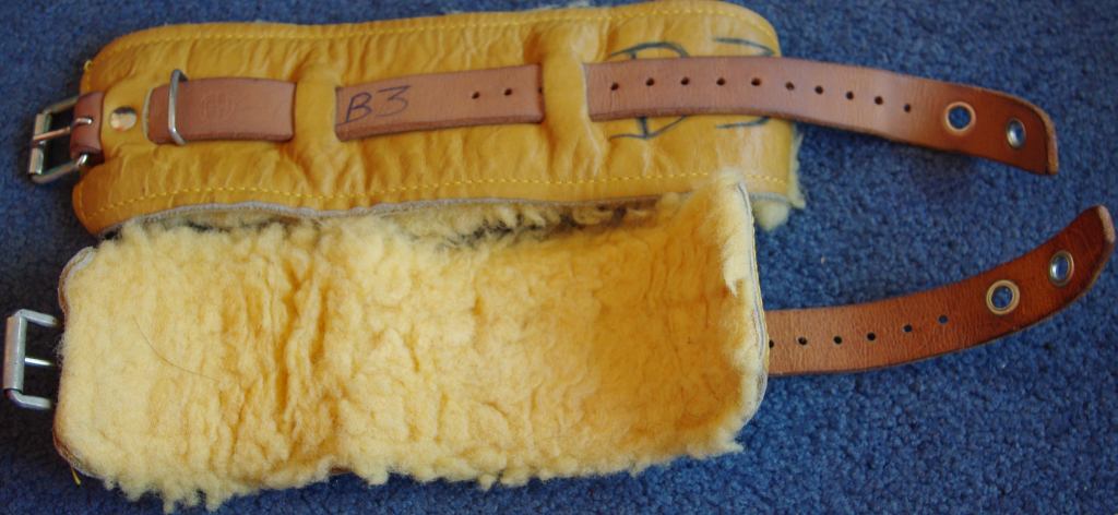 ../image/1643_heetkamp_ankle_fur3.jpg